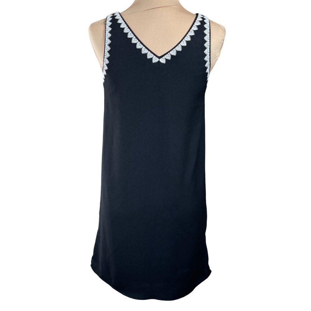 THML Shift Dress Embroidered Black White XS Sleeveless V-Neck - Picture 3 of 7